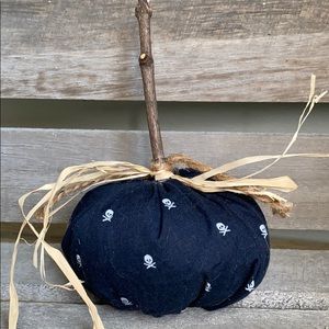 💰Final discount💵Skull and crossbones pumpkin